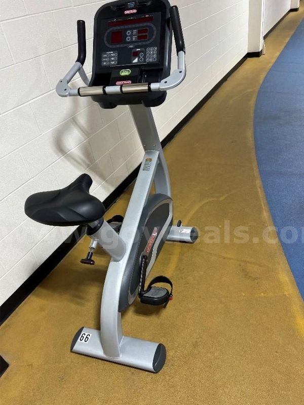 Star Track Upright Bike 66