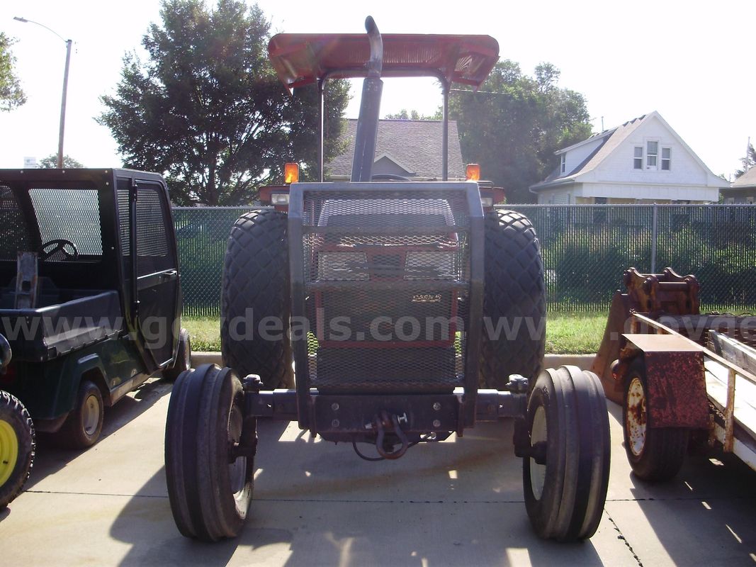2000 Case IH C70 Tractor