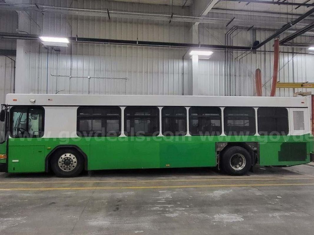 2011 Gillig 35 Ft. Low Floor