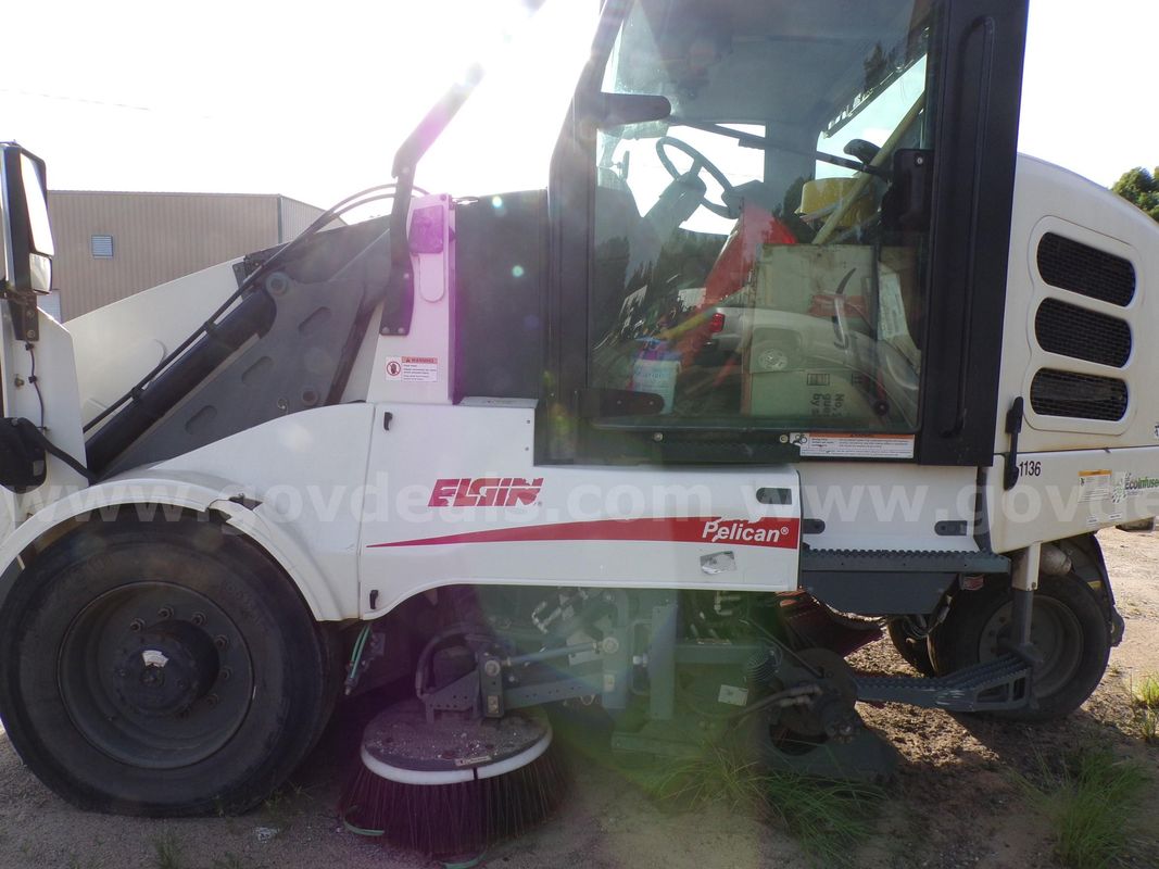 Elgin Pelican Three-Wheel Sweeper