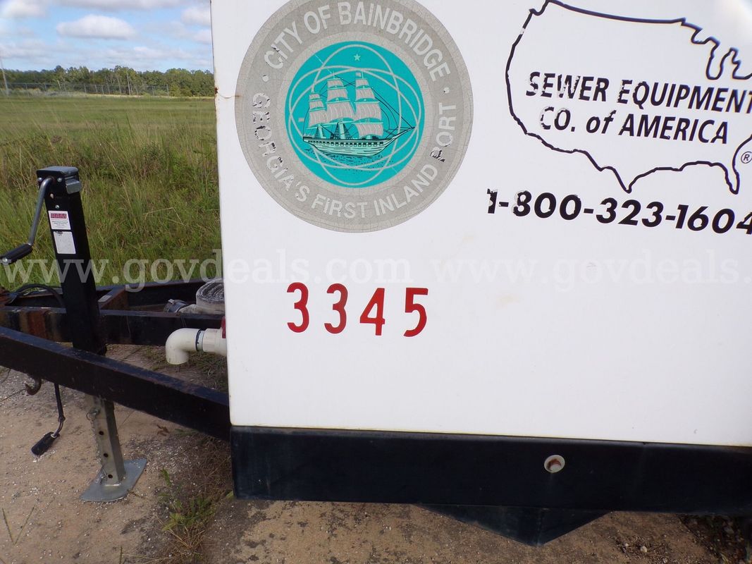 Trailer mounted sewer cleaner