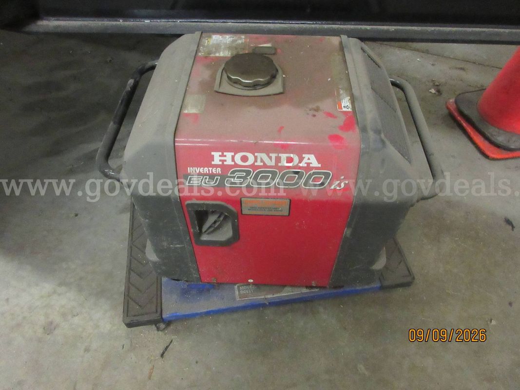 Honda EU3000 generator for parts or repair