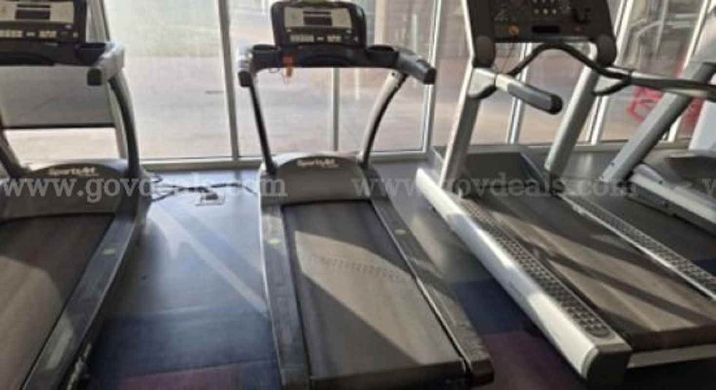 Weightlifting Equipment & Treadmills