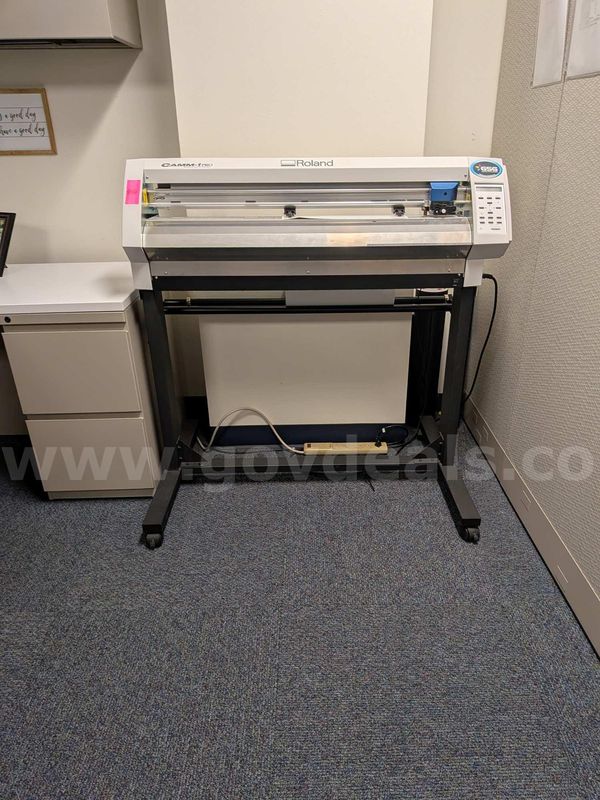 Vinyl Cutter, Cannon Scanner and Black & White Printer