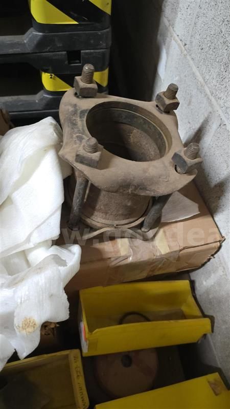 Miscellaneous Hydrant Parts and Couplings