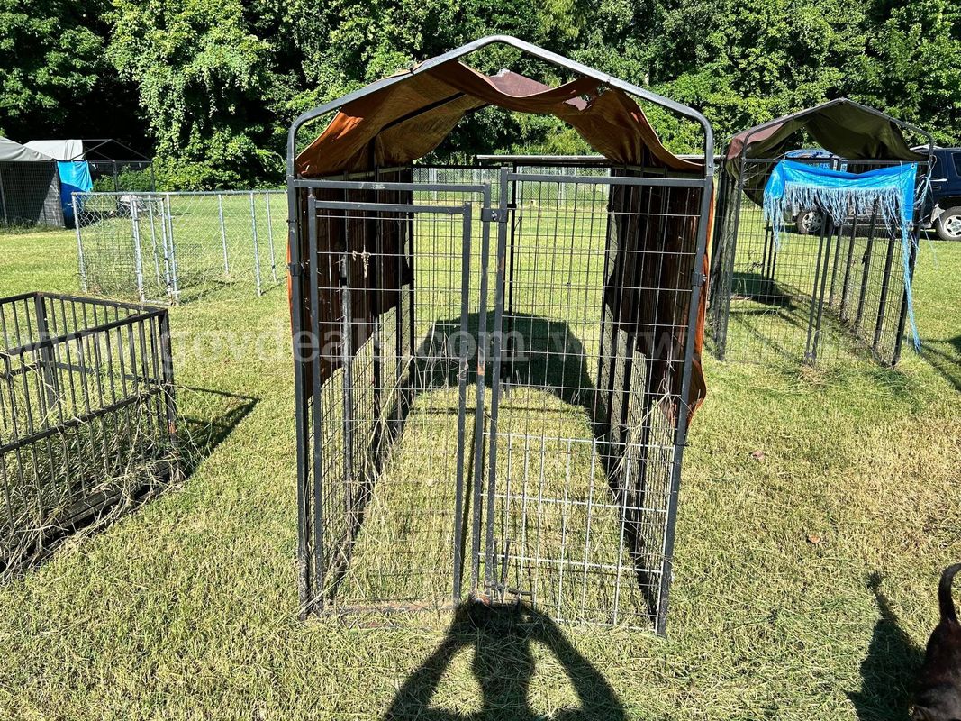 1 Lot of (2) Portable Black Dog Kennels
