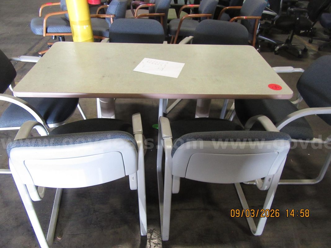 Lot of 6 chairs and table