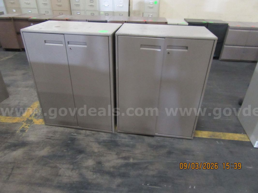 Lot of 2 Storage Cabinets