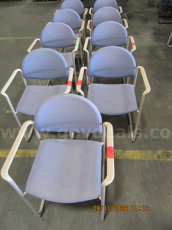 Lot of 9 Chairs
