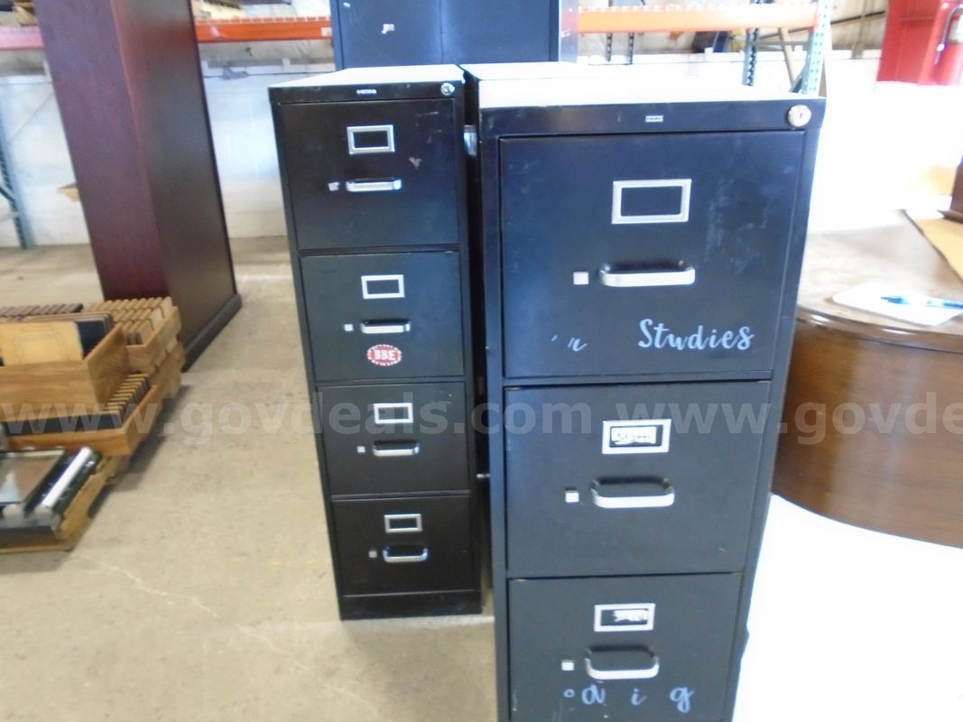 File cabinets / storage cabinets