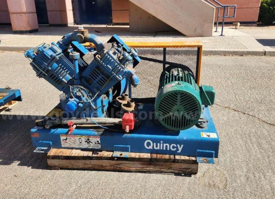 Quincy Air Copmressor