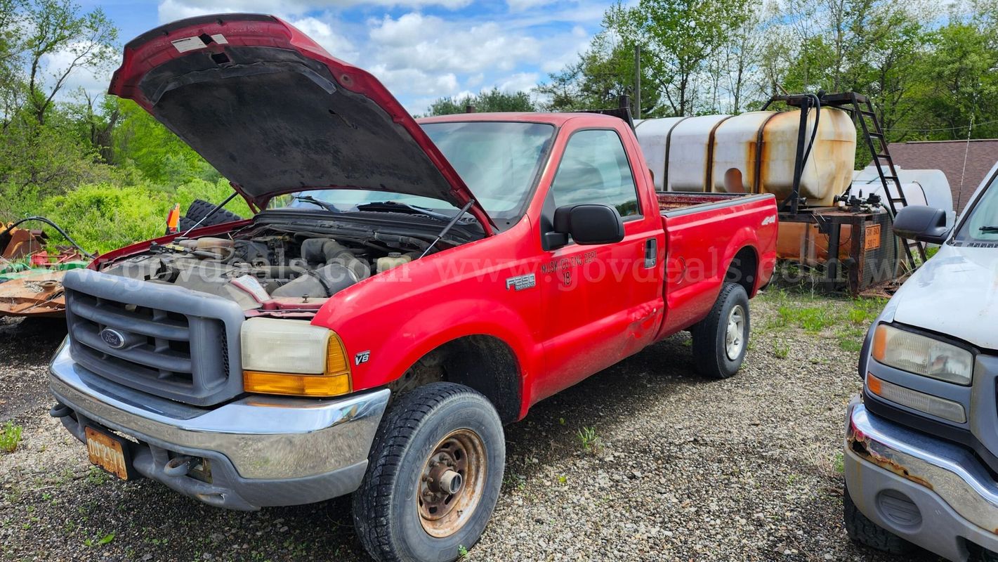 1999 Ford F-250 SD XL 4WD