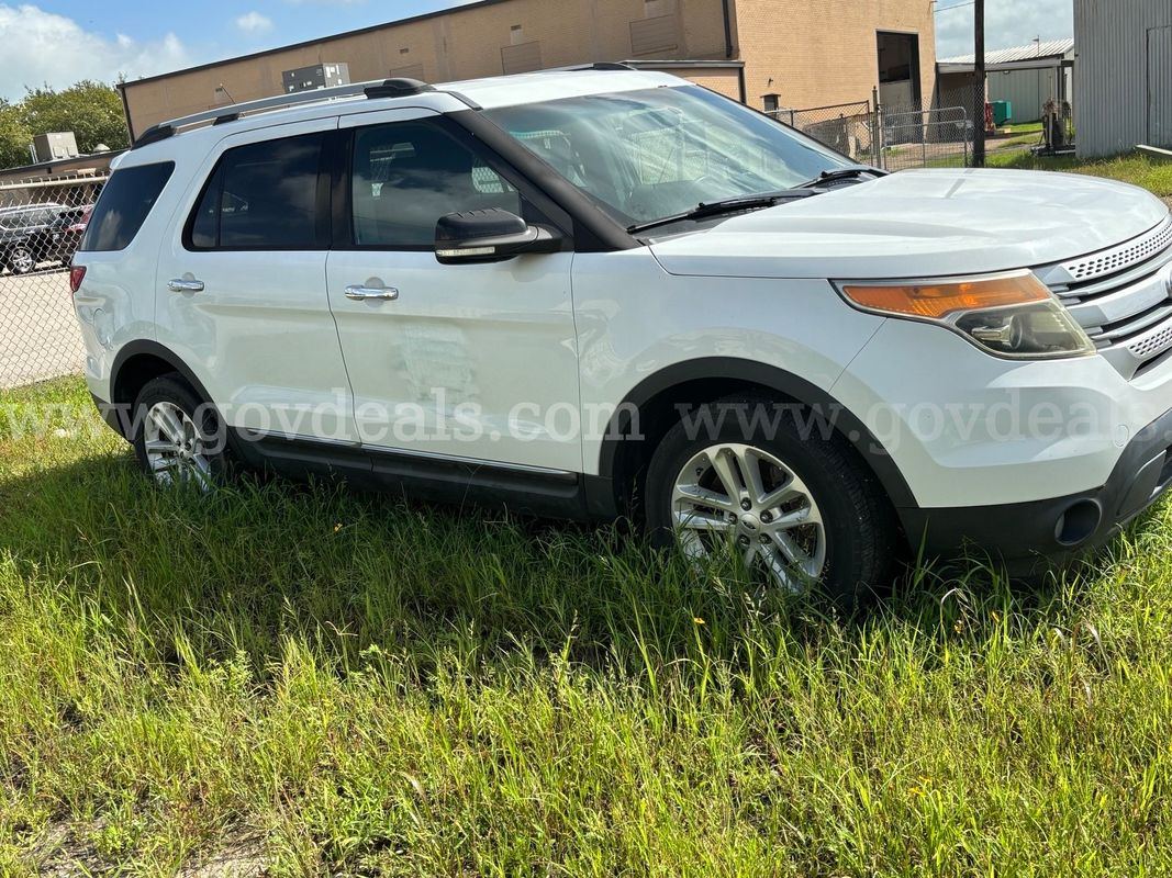 2014 Ford Explorer