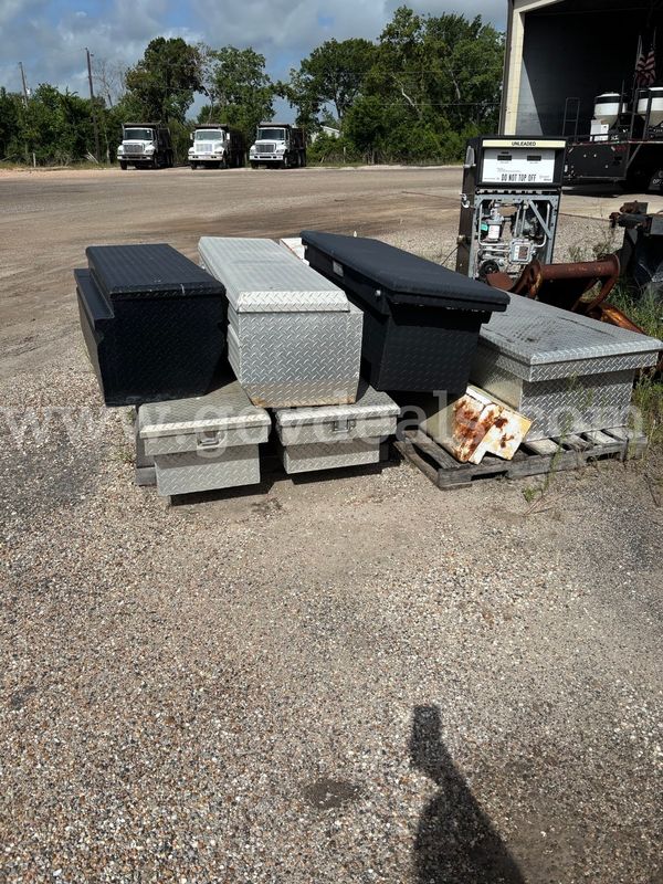 Fuel Pumps, Toolboxes, Fuel Tanks, Generator, Truck Parks, Scrap Metal