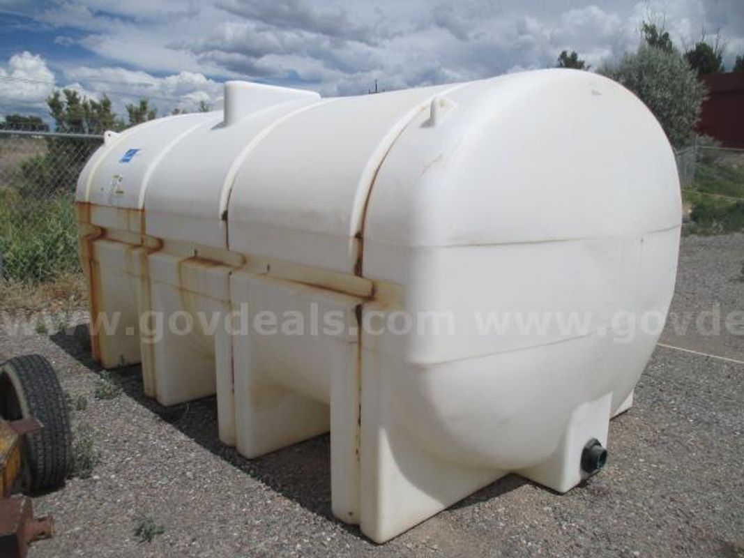 3200 gallon tank