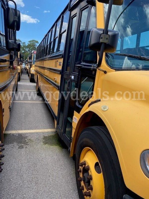 2011 Freightliner B2 Bus