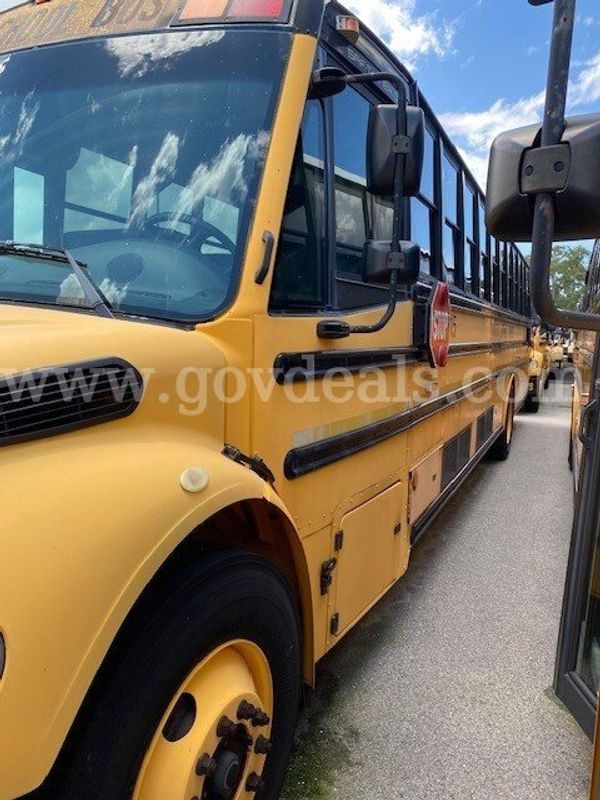 2011 Freightliner B2