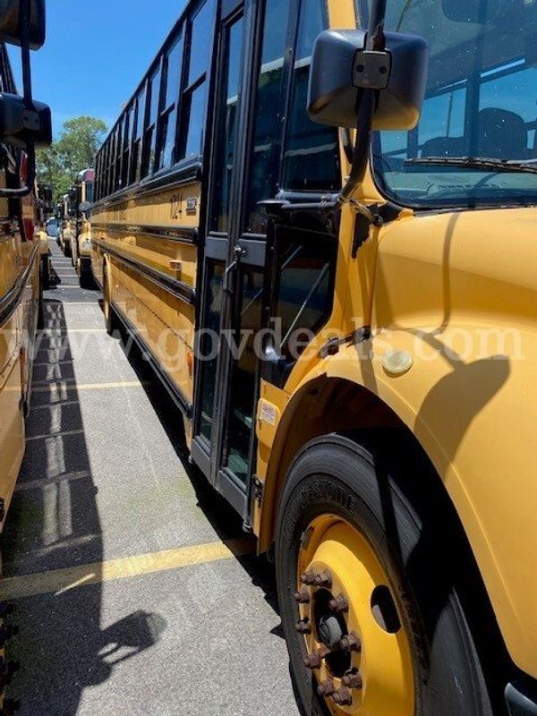 2011 Freightliner B2 Bus Chassis