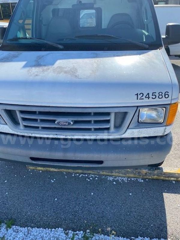 2006 Ford Econoline
