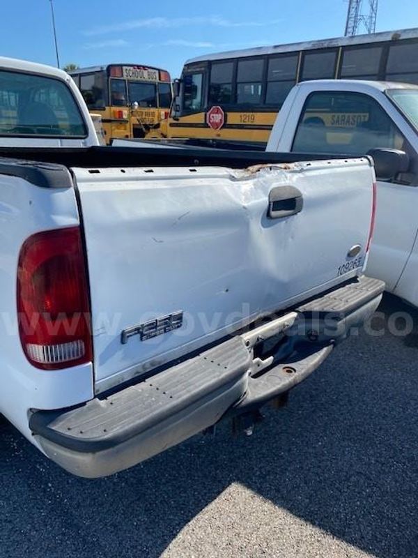 2004 Ford F-250 SD
