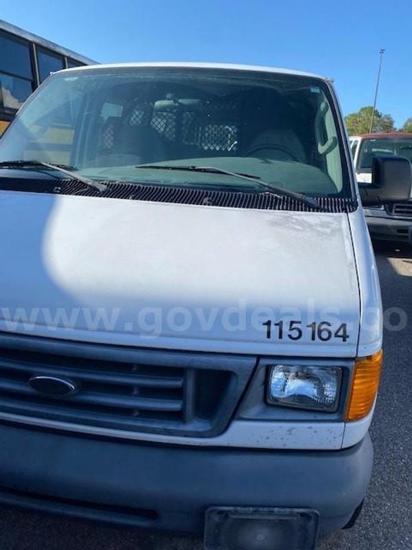 2006 Ford Econoline
