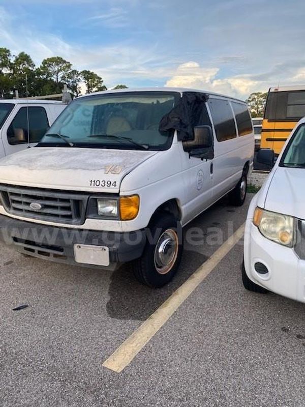 2004 Ford Econoline