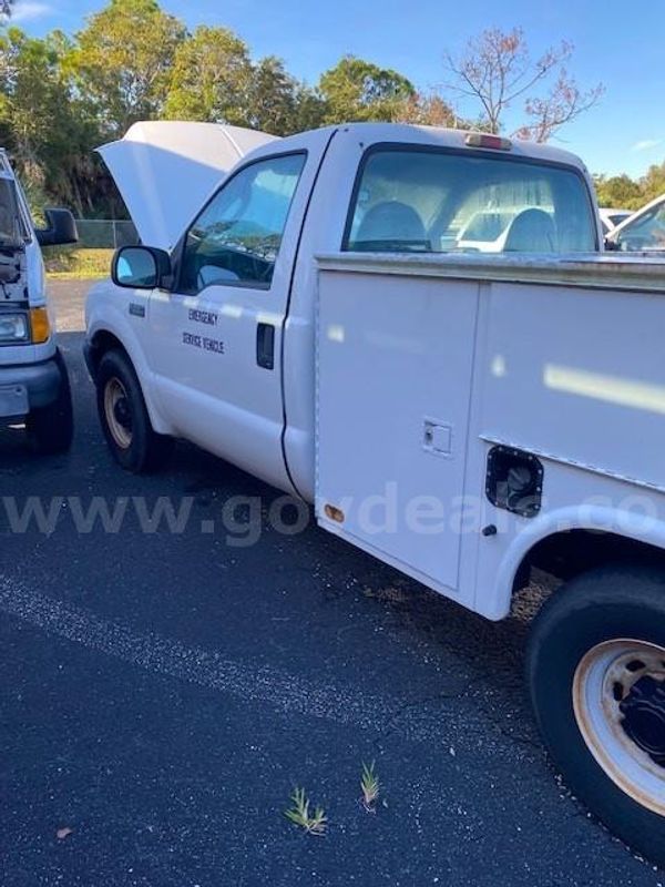 2004 Ford F-250 SD