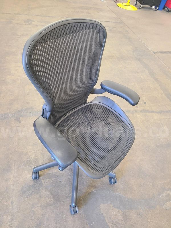 1 Herman Miller Office Chair