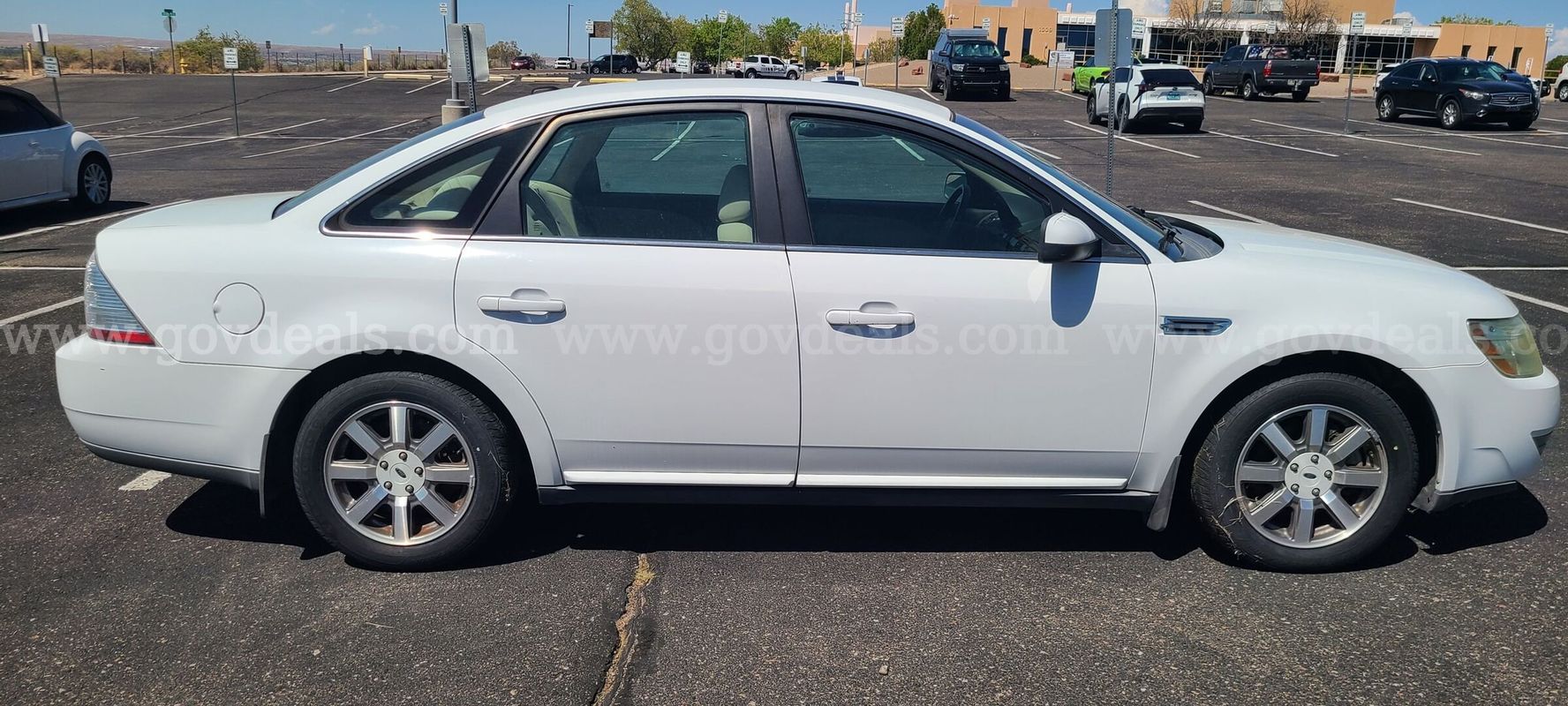 2008 Ford Taurus