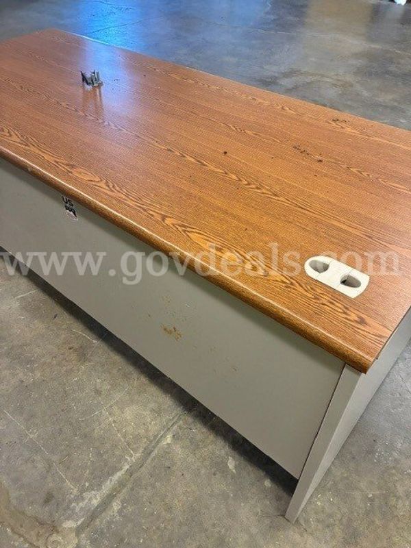 Office Desk