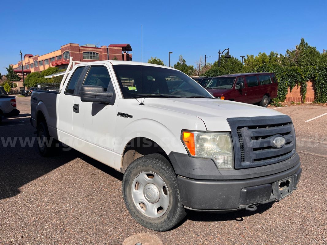 2009 Ford F-150 XL SuperCab 6.5-ft. Bed 4WD