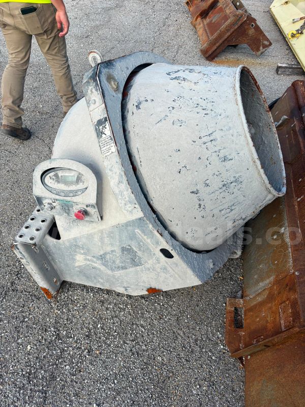 Concrete Mixing Bucket for Skid Steer