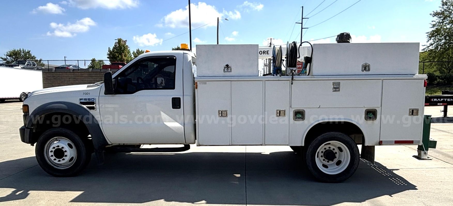 2009 Ford F550 Regular Cab, 11' Utility Body with 6,000 LBS Liftmoore Crane