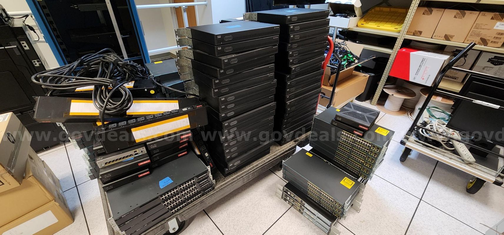 Cisco Switches, Routers, and Firewalls - APC Switched Rack PDU