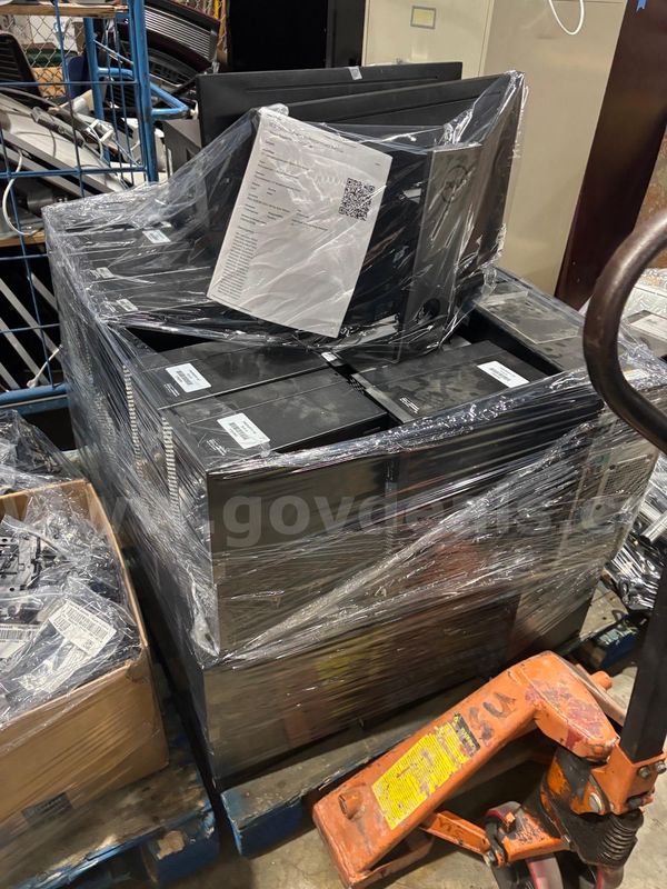 Lot of 43 Computers/ Desktops