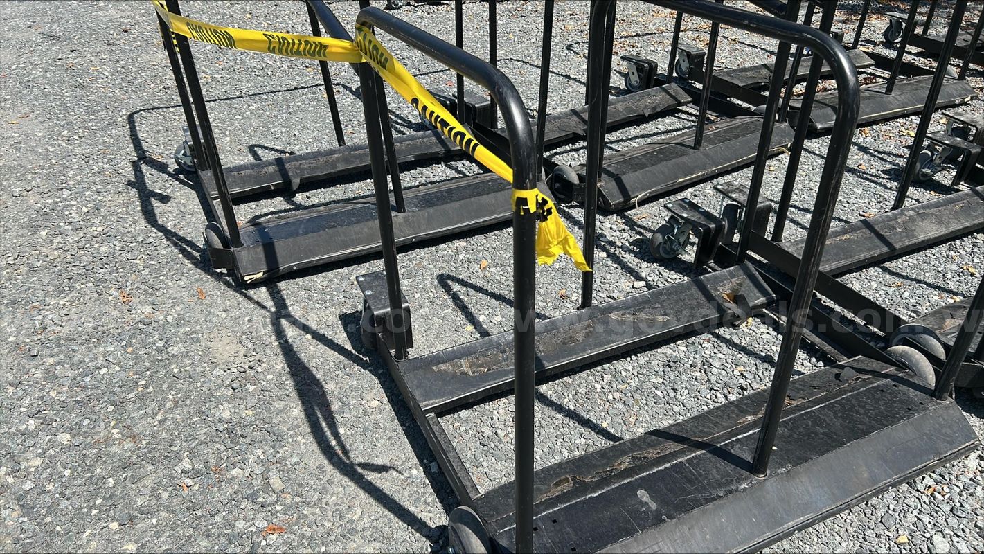 Rolling Racks for Tables (Lot 1271)