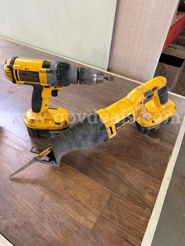 Dewalt Cordless Drill and Reciprocating Saw