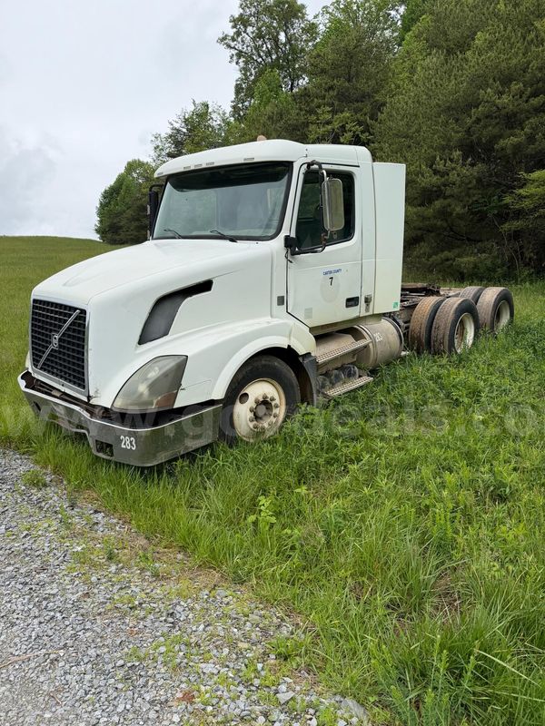 2009 Volvo VNL