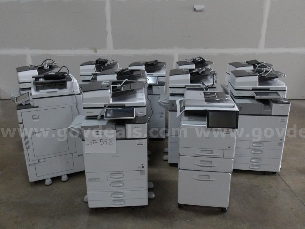 IS LOT A598 - 11 Printers