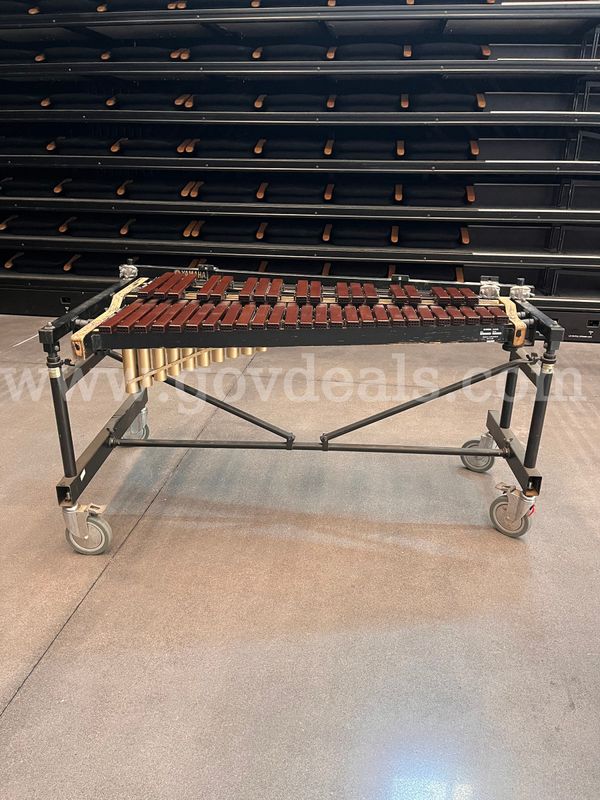 Yamaha 3.5 Octave Acoustalon Xylophone with Multi-Frame II