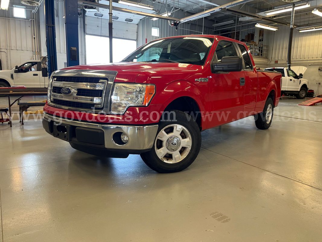 2014 Ford F-150 XL SuperCab 6.5-ft. Bed 2WD (#306)
