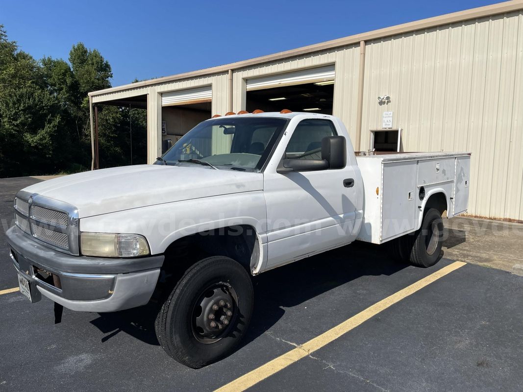 2001 Dodge Ram 3500 2WD
