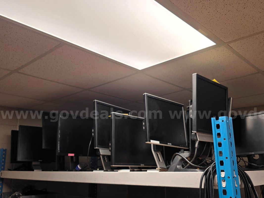 LCD Monitors (20)