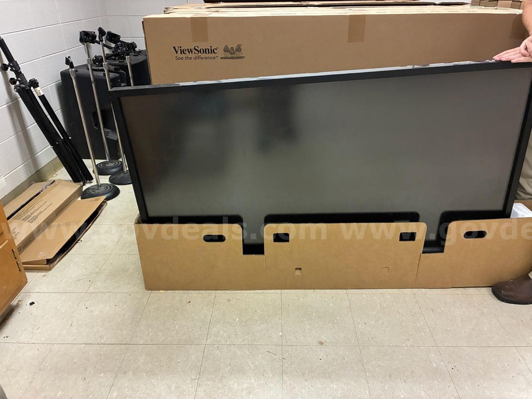 70" Dell C7017T Full HD (1920 x 1080) Interactive Touch Monitor