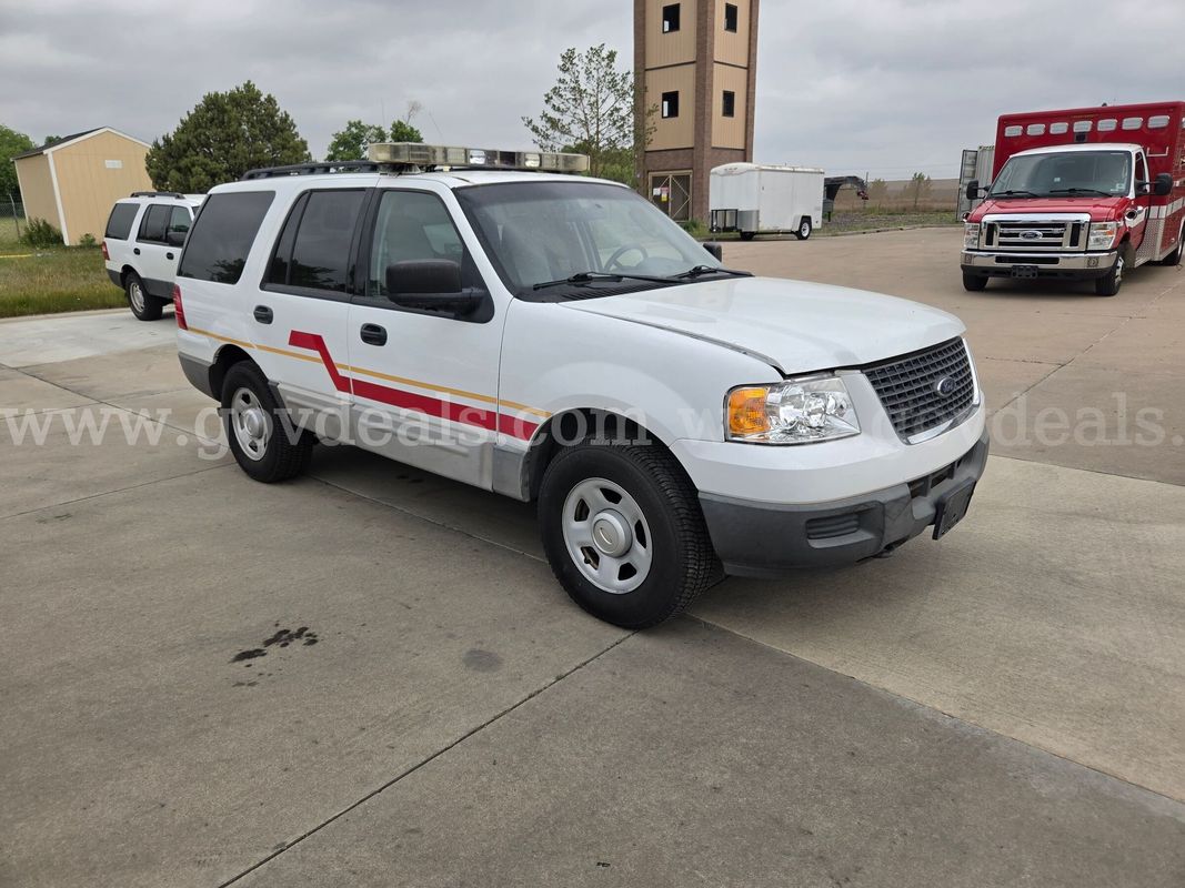 2005 Ford Expedition 4WD Sport Utility Vehicle