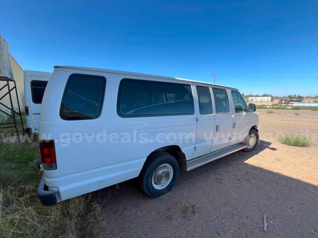 2005 Ford Econoline