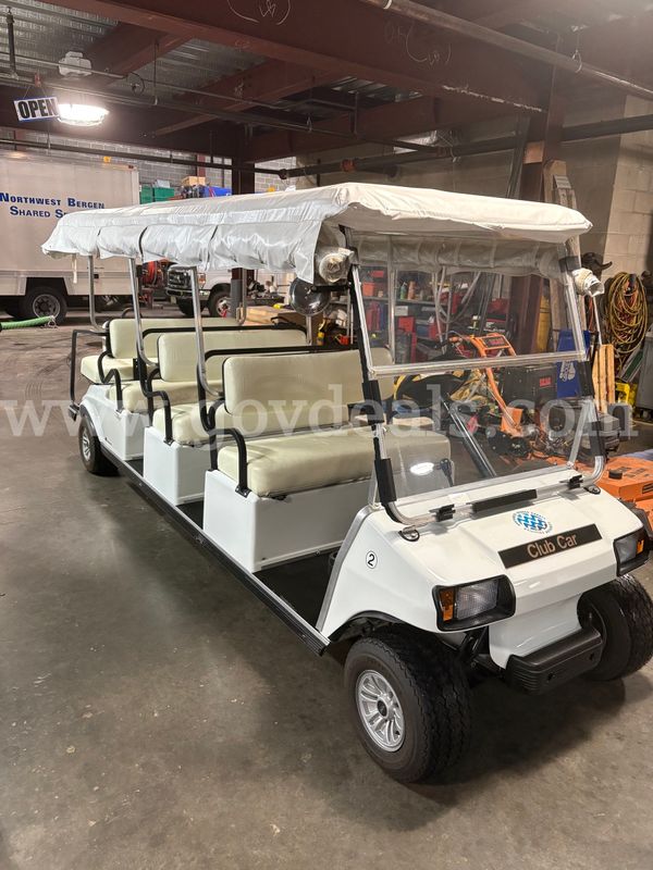 2020 Club Car Villager 8 passenger like new