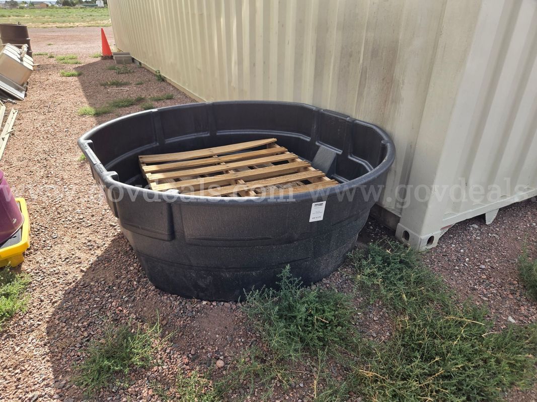 100 Gallon Storage Tank