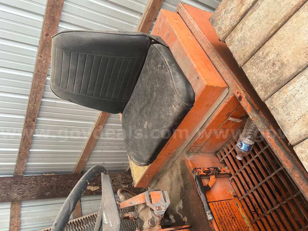 1988 MBW INC Pavment Roller