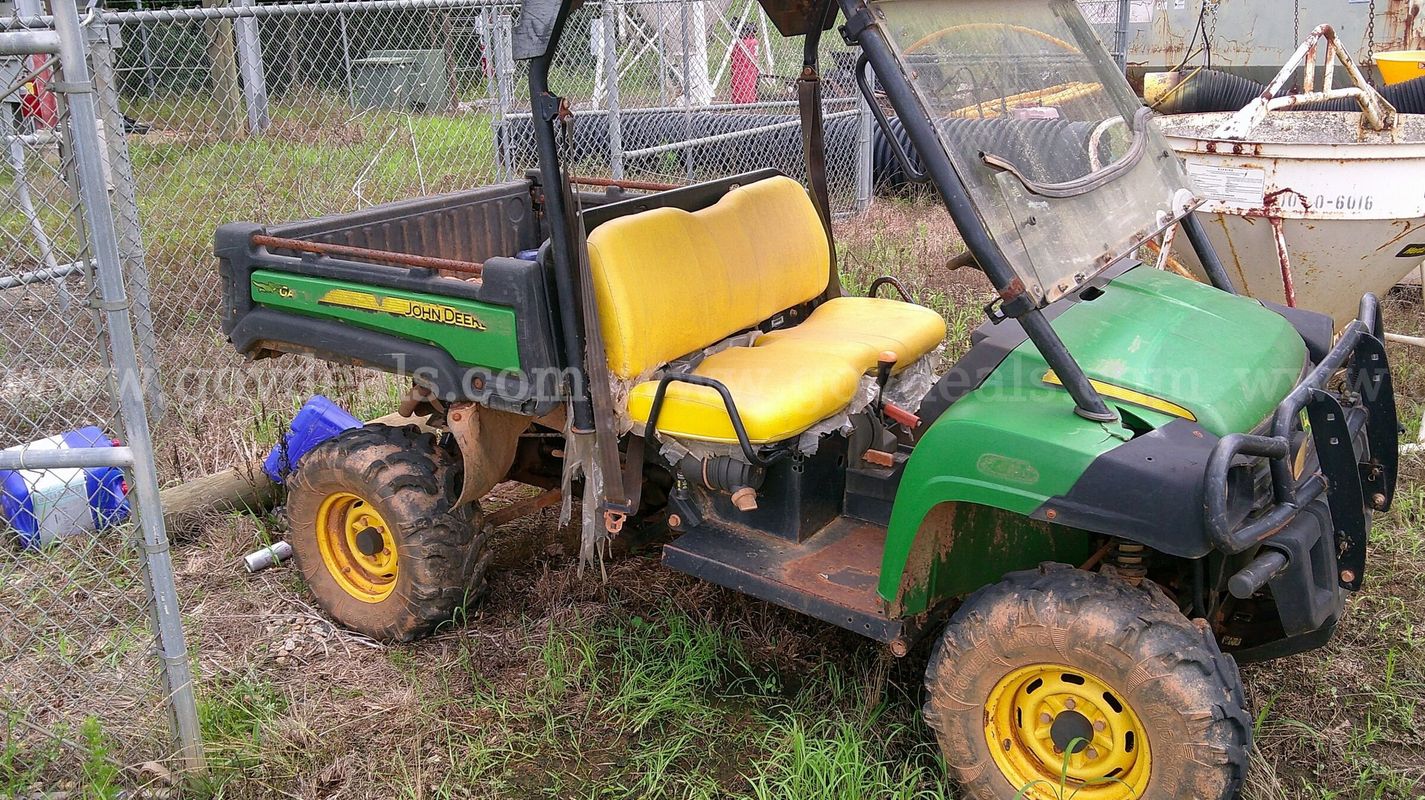 2013 John Deere 855D